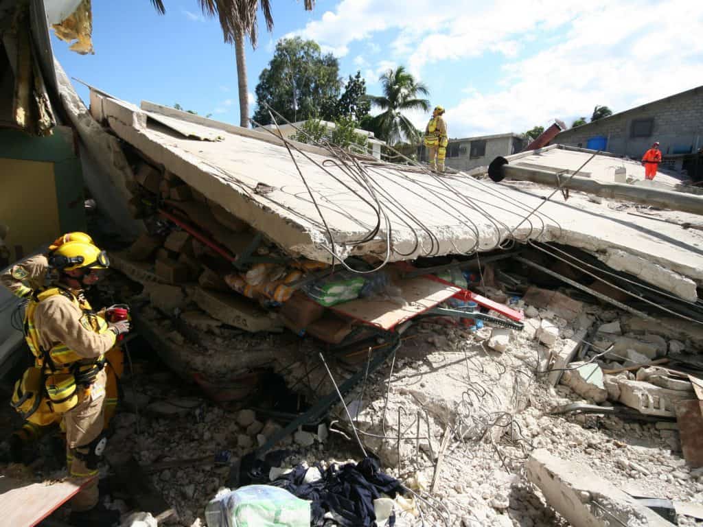 Structures en décombres en Haïti