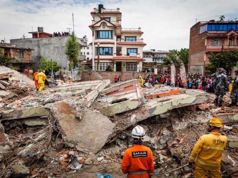 Zerstörtes Gebäude in Nepal