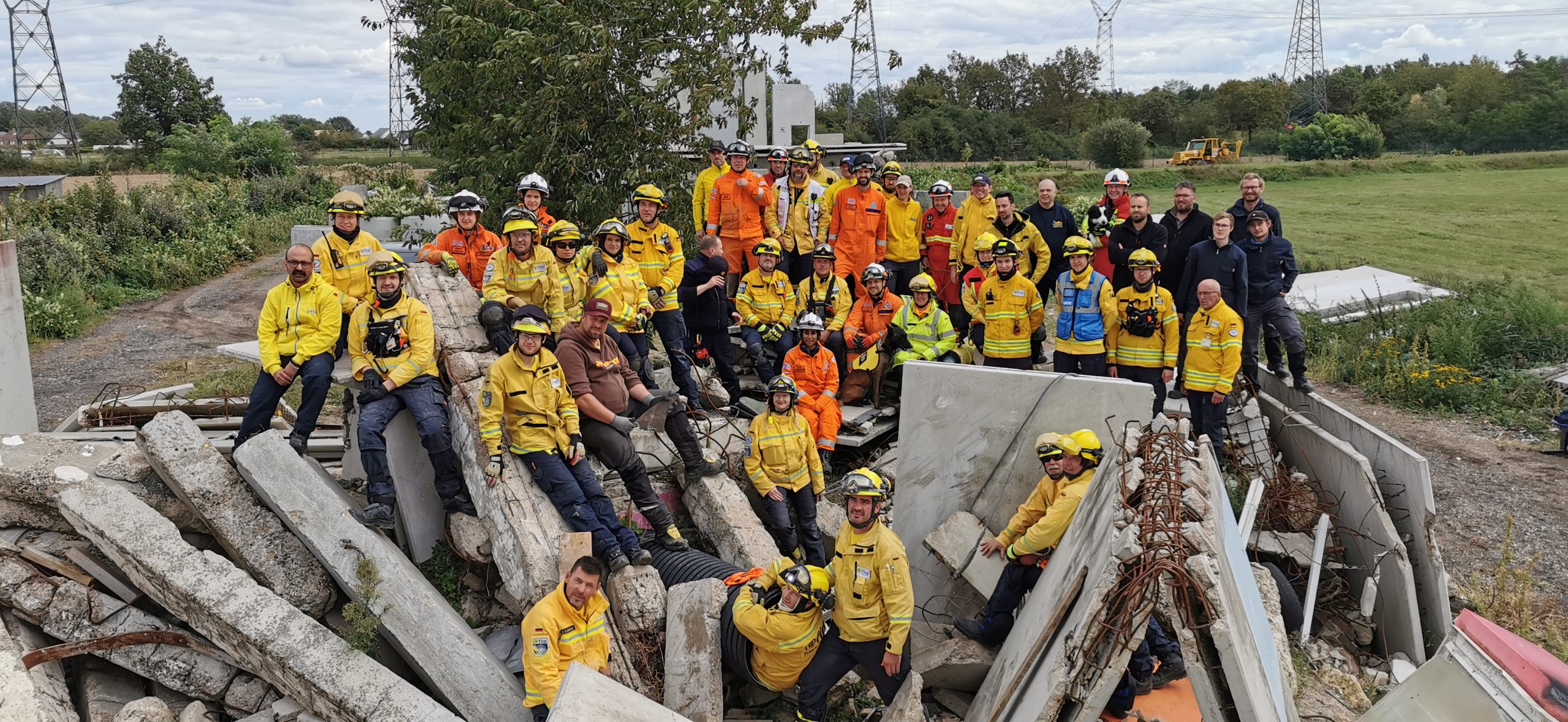 Successful search and rescue exercise: 13 people rescued after 
