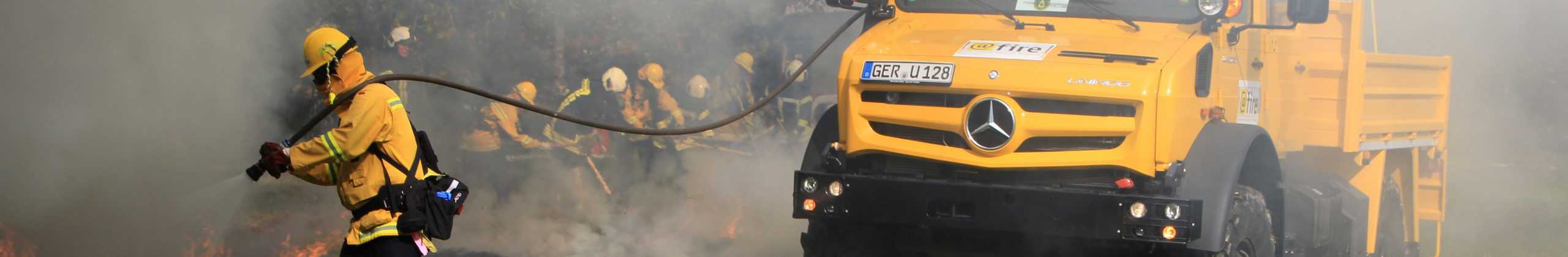 @fire expert advi­sors support with GFFF-V NRW in the forest firees in the south-west of France